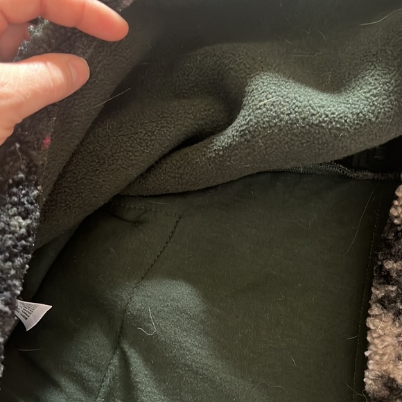 Fleece lined pull over - Picture 5 of 5